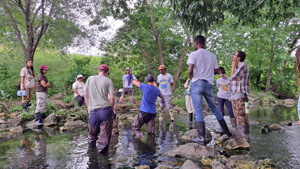 Water testing on Lincoln Creek